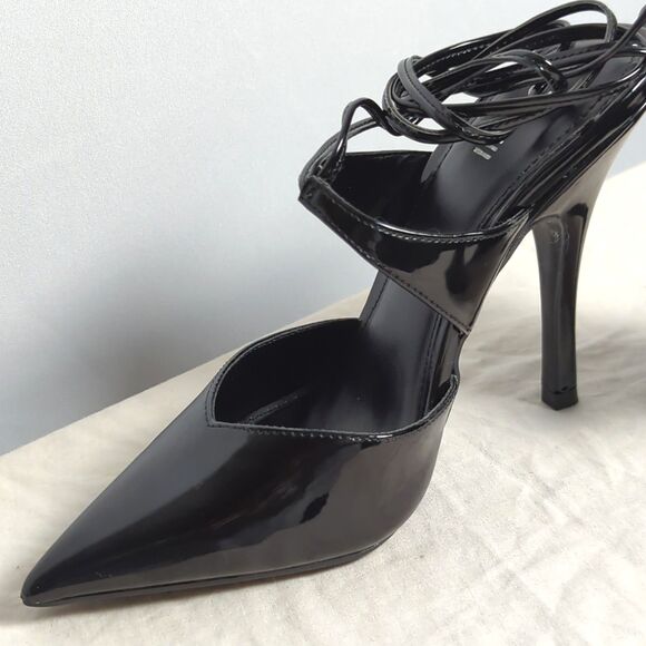 Bar III Black Patent Lace Up Stilettos - Pointed Toe -  Candace - 7.5M - Picture 3 of 10